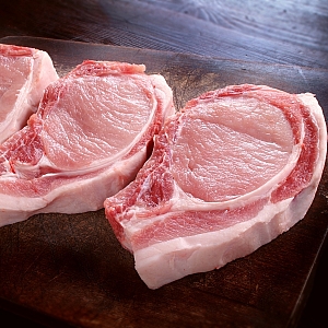 FREE RANGE PORK LOIN CHOPS 600gr