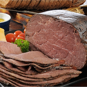 ROAST BEEF 100% (sold per 200 grams)